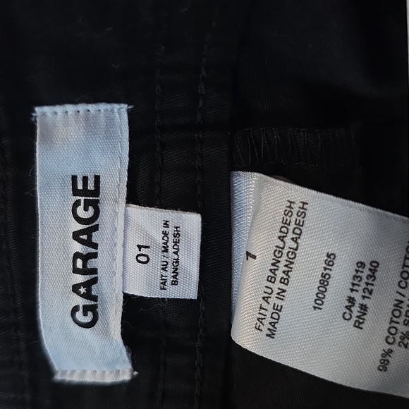 Garage - Chicago Low Rise Cargo- Shade Jet Black.NWT. Size 1 - Picture 4 of 6